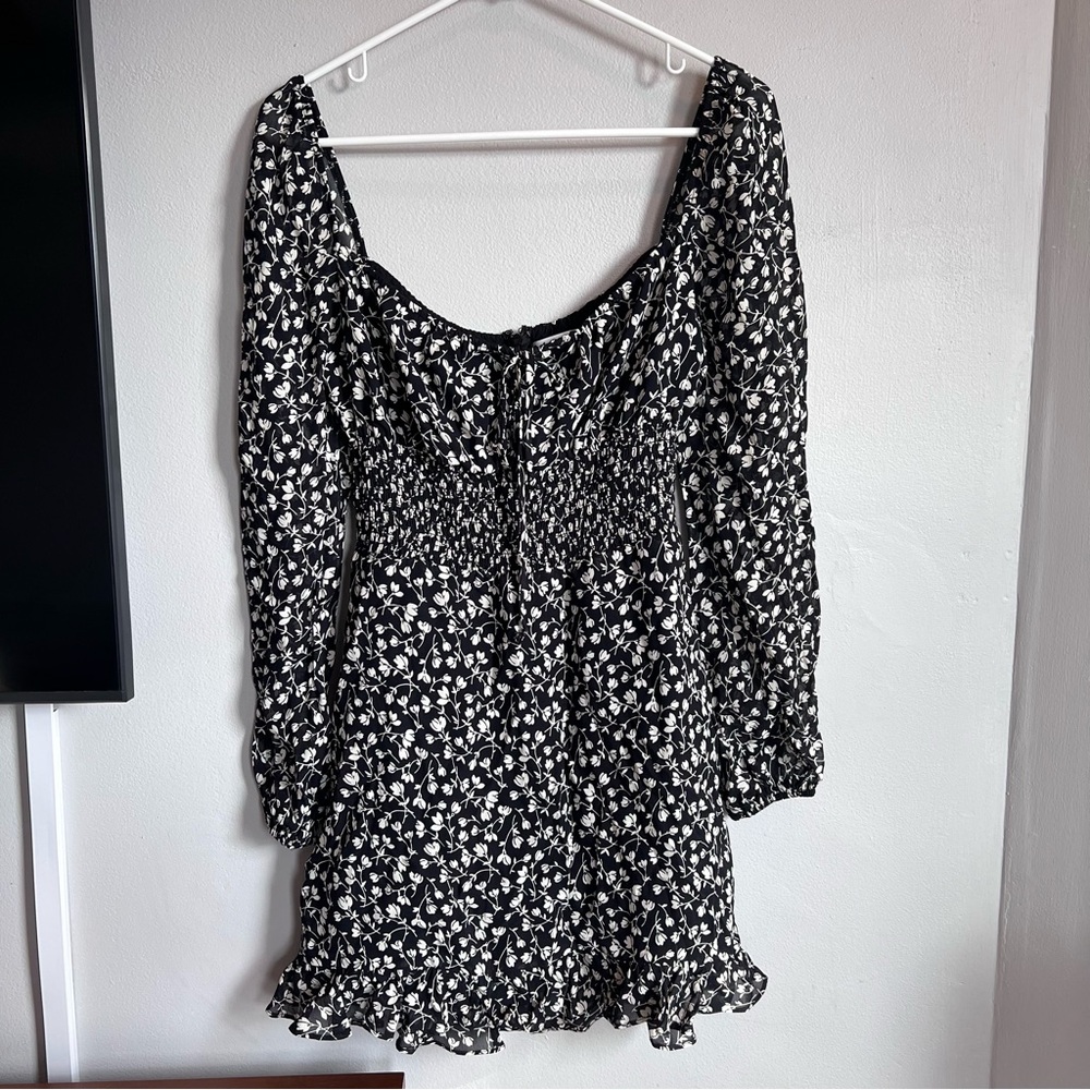 Reformation Rue‎ Maria Dress Black White Print Long Sleeve Smocked Waist 8